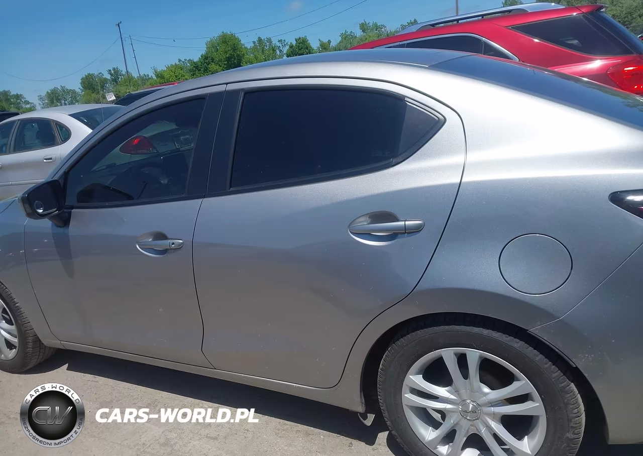 2016 Scion Ia VIN:3MYDLBZV2GY121892 - 14