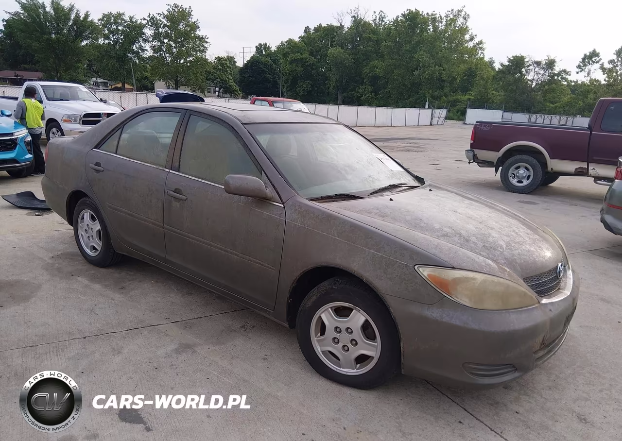 2003 Toyota Camry Le – zdjęcie 1 z 12