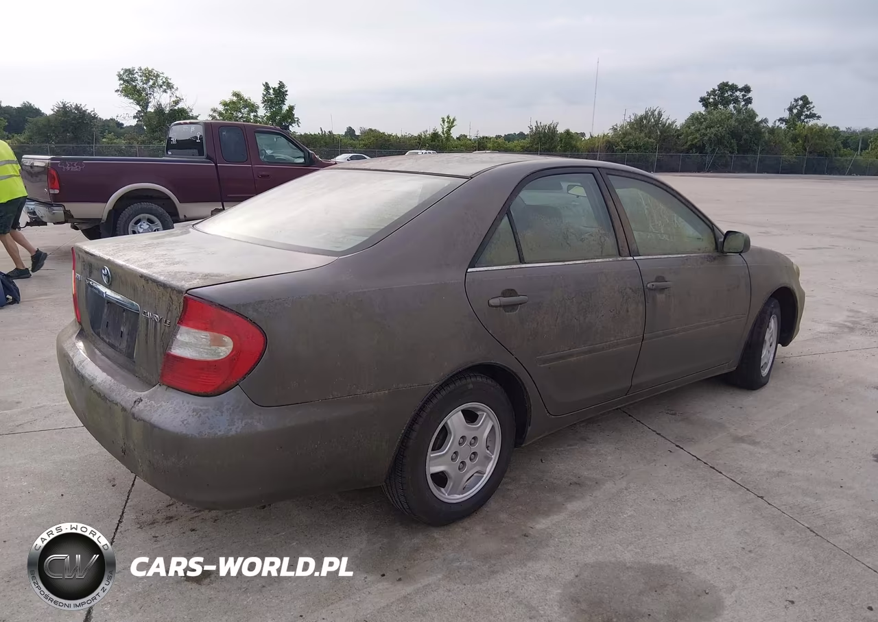 2003 Toyota Camry Le VIN:4T1BE32K43U739228 - 4