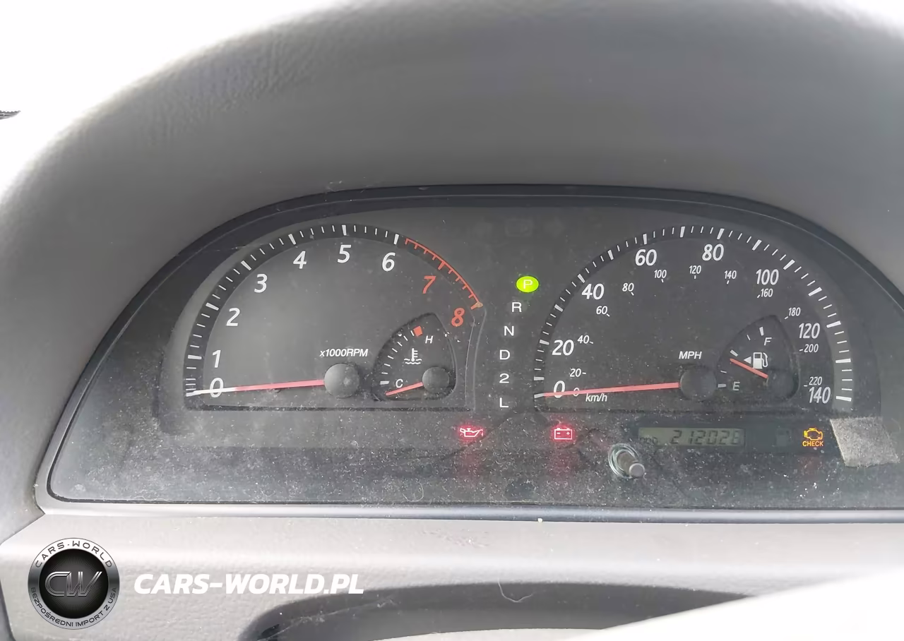 2003 Toyota Camry Le VIN:4T1BE32K43U739228 - 7
