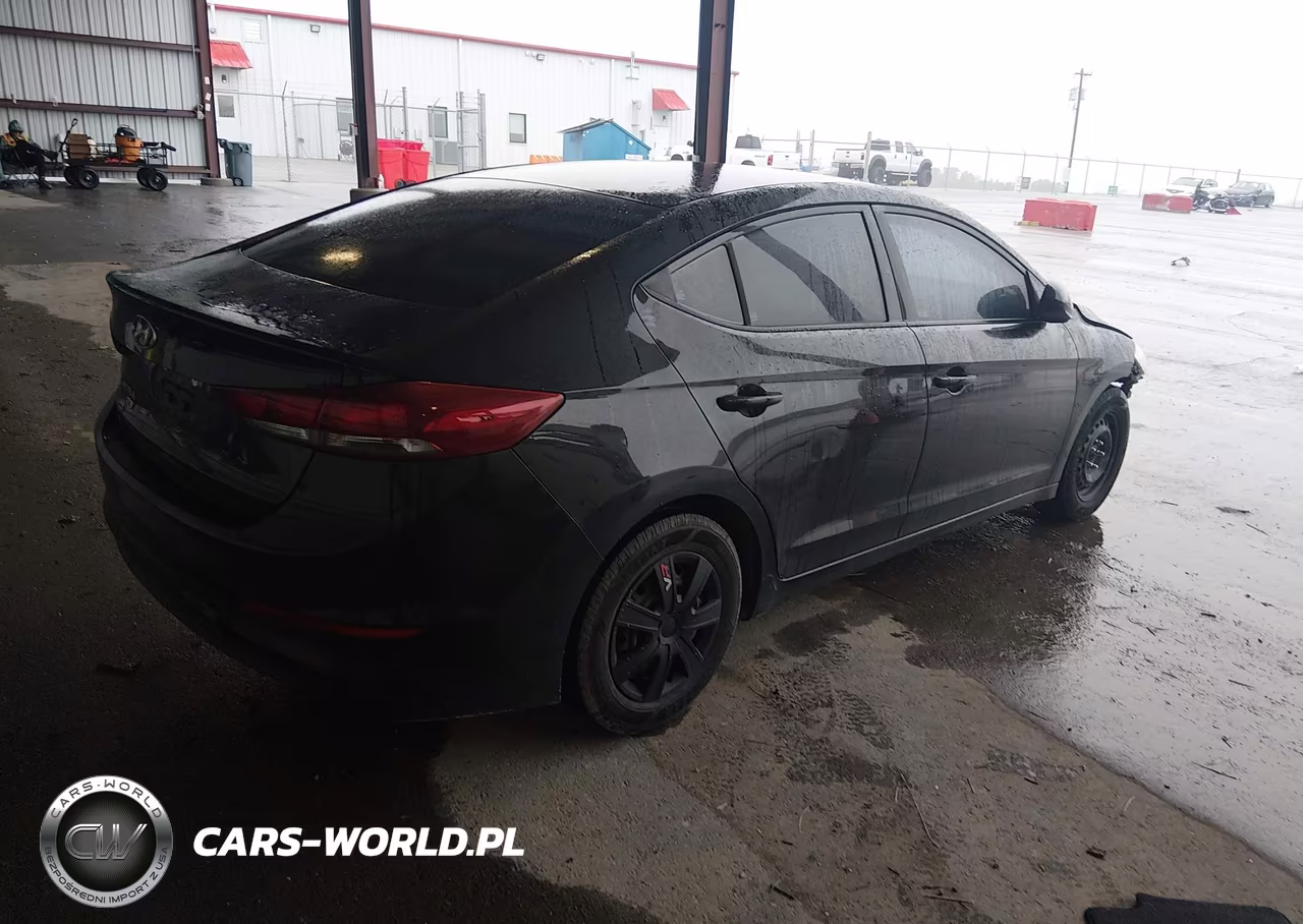 2018 Hyundai Elantra Se VIN:5NPD74LF4JH280272 - 4