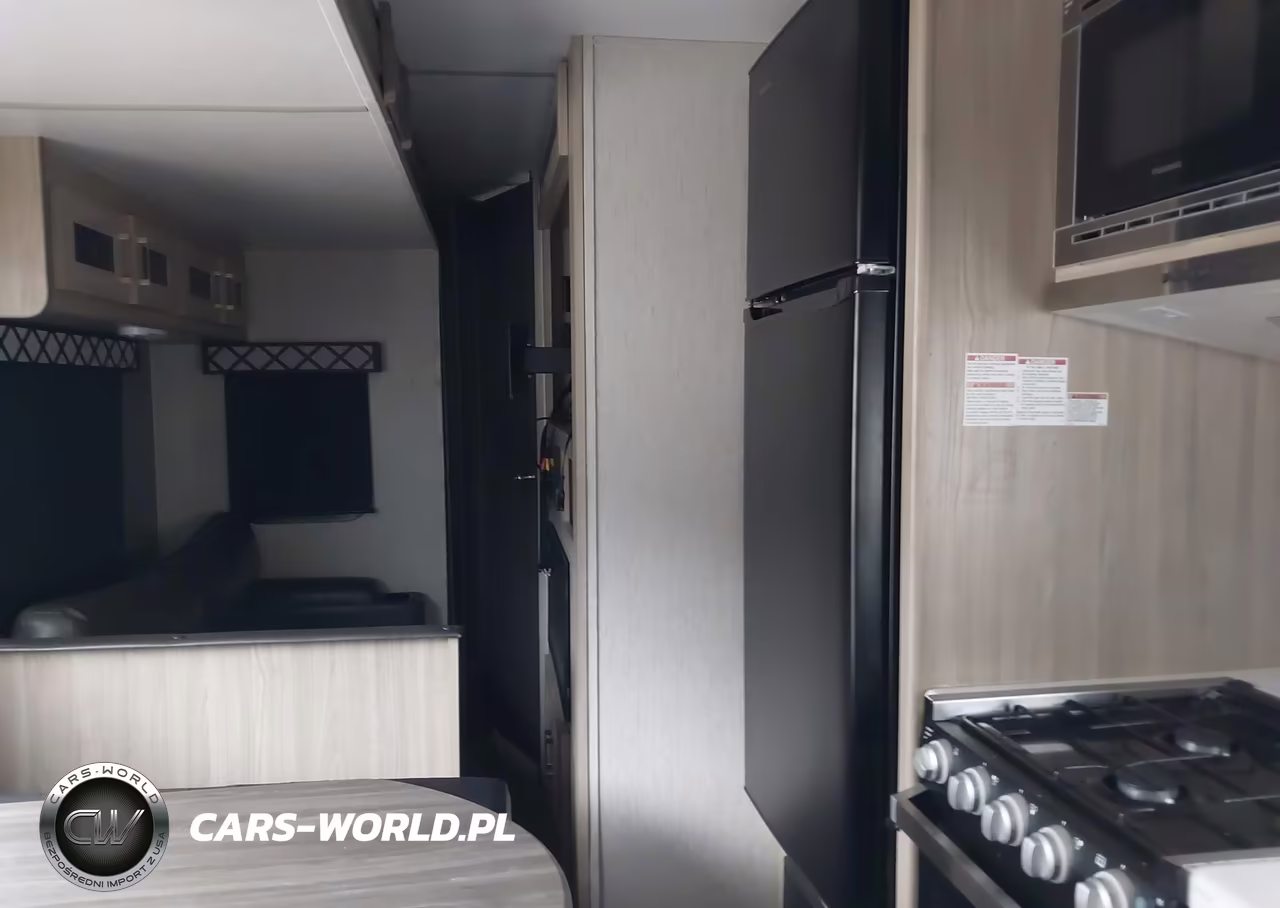 2020 Coachmen Freedom Express VIN:5ZT2FEYB7LW011426 - 5