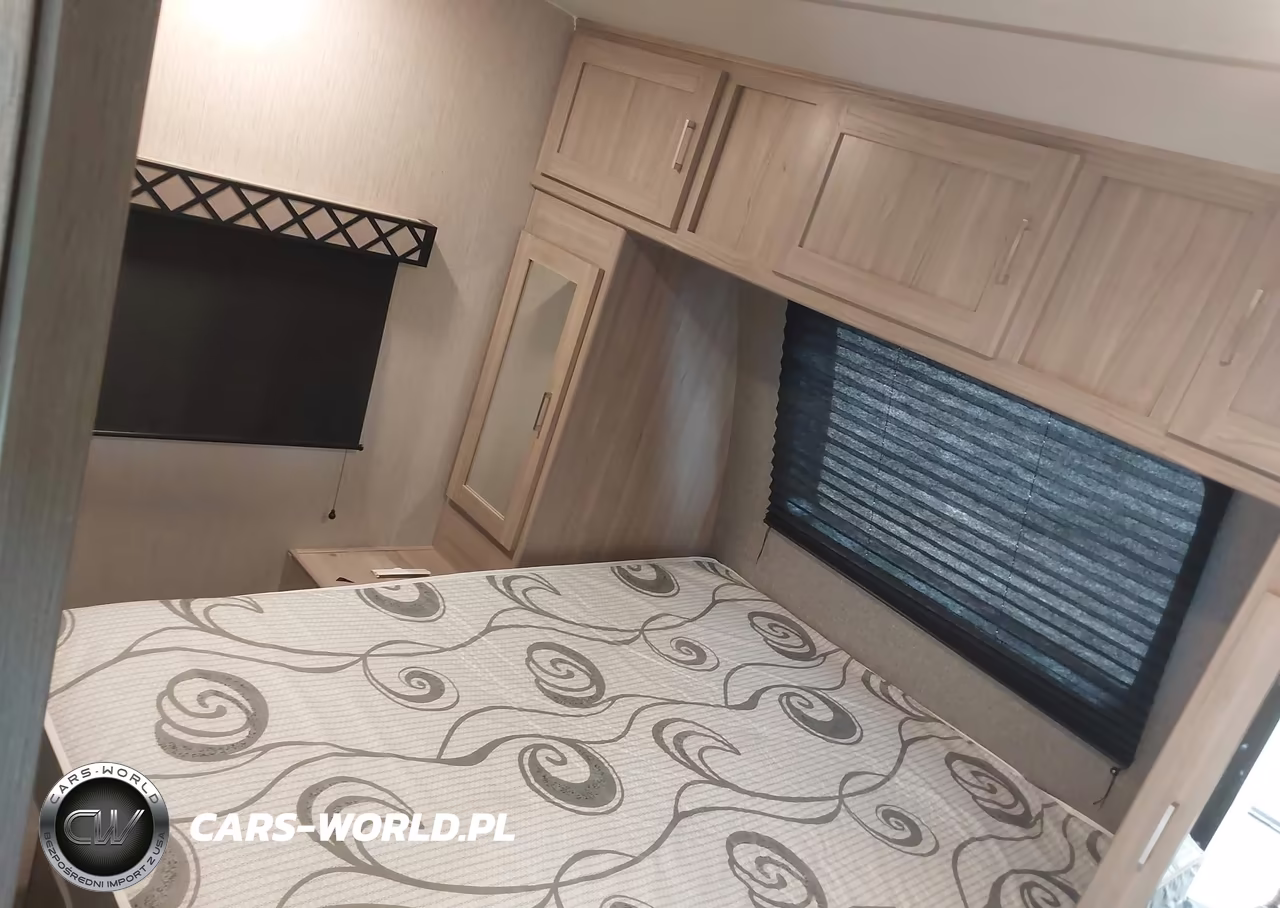 2020 Coachmen Freedom Express VIN:5ZT2FEYB7LW011426 - 8
