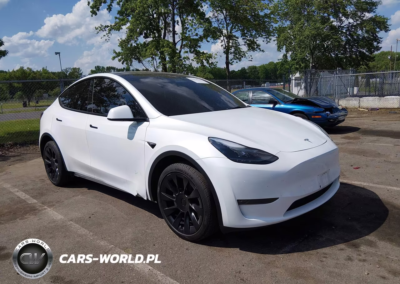 2024 Tesla Model Y Long Range Dual Motor All-Wheel Drive – zdjęcie 1 z 17