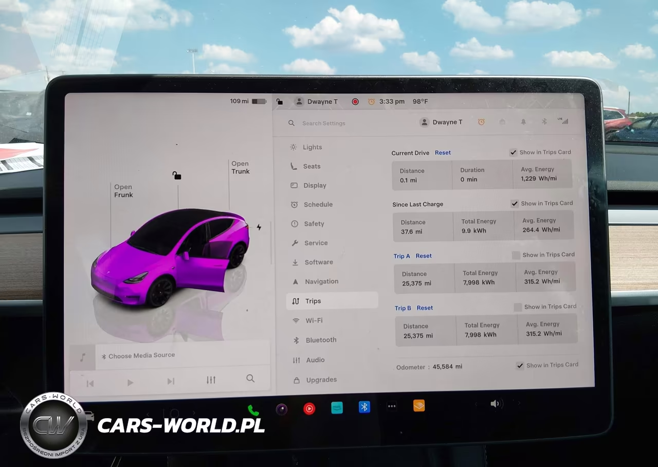 2024 Tesla Model Y Long Range Dual Motor All-Wheel Drive VIN:7SAYGDEE0RA332223 - 17