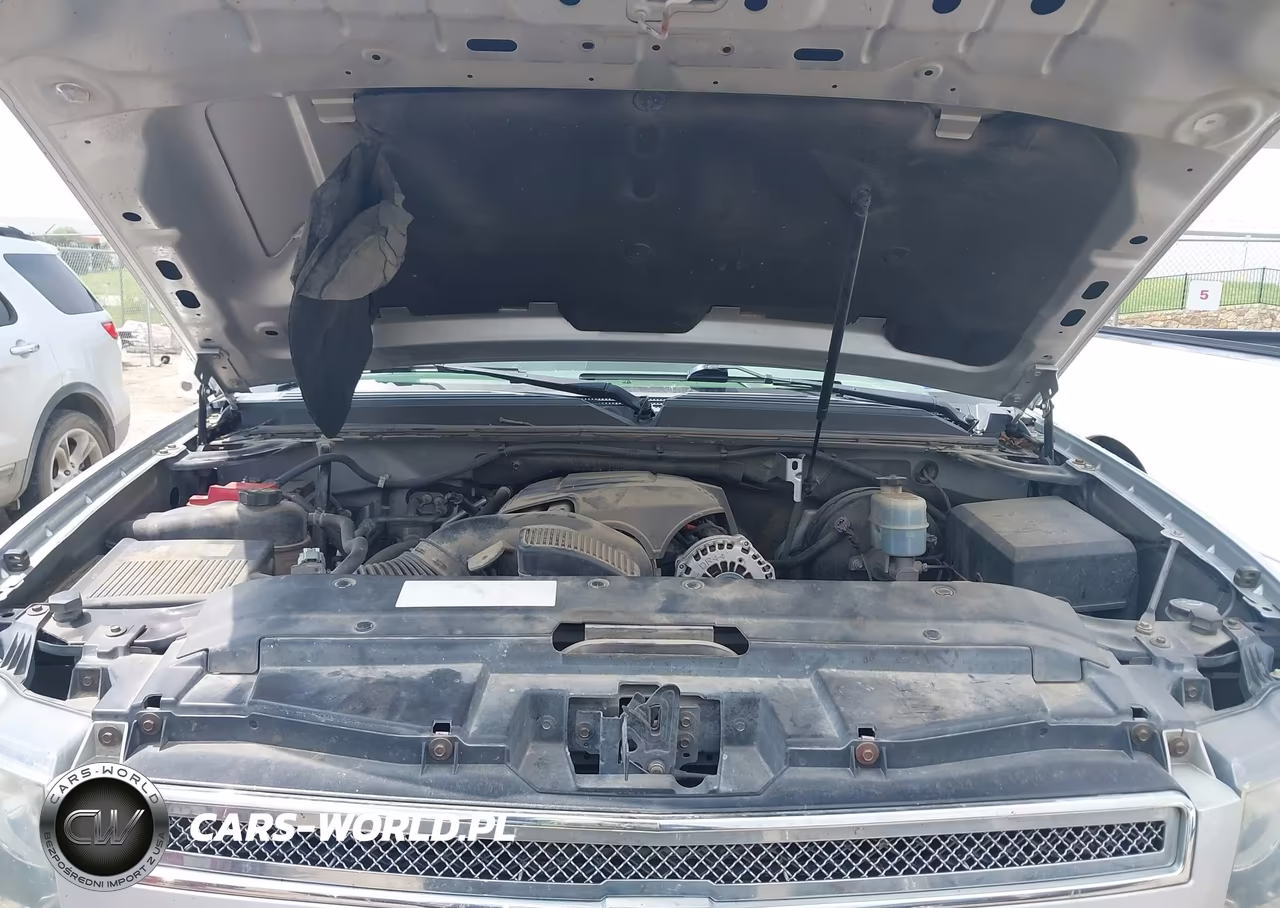 2012 Chevrolet Tahoe Lt VIN:1GNSCBE00CR142277 - 10