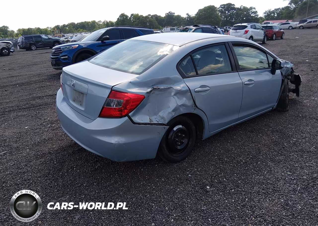 2012 Honda Civic Lx VIN:19XFB2F5XCE369785 - 4