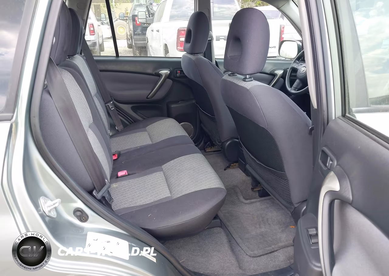 2005 Toyota Rav4 VIN:JTEHD20V450038610 - 8