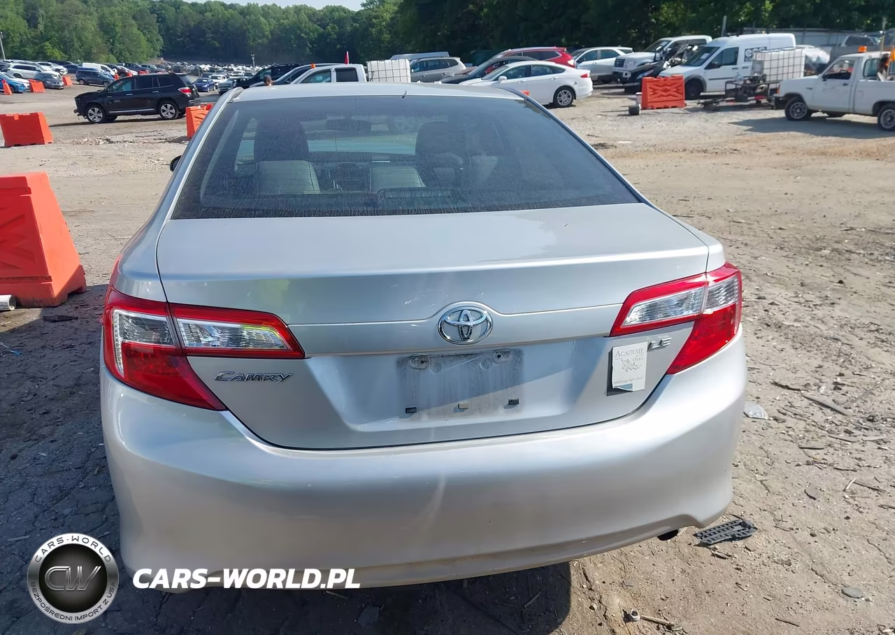 2012 Toyota Camry Le VIN:4T4BF1FK7CR211300 - 15