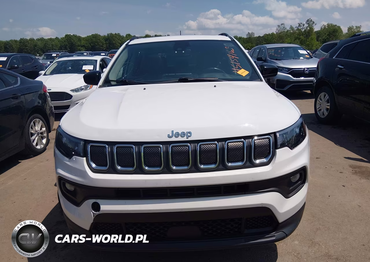 2022 Jeep Compass Latitude Lux 4X4 VIN:3C4NJDFB7NT236352 - 12