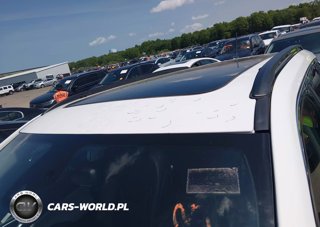 2022 Jeep Compass Latitude Lux 4X4 VIN:3C4NJDFB7NT236352 - 17