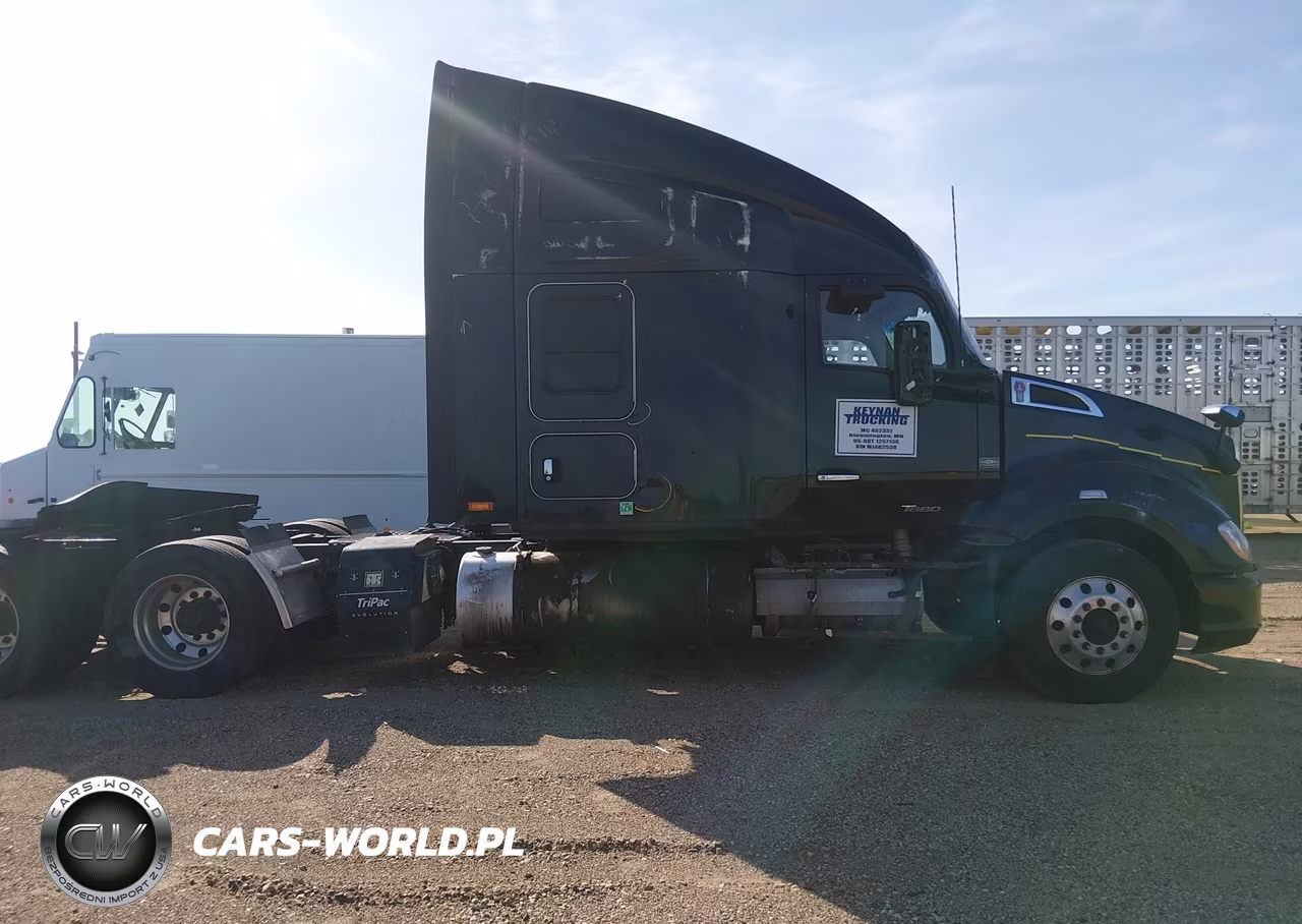 2021 Kenworth T680 VIN:1XKYD49X5MJ462539 - 16