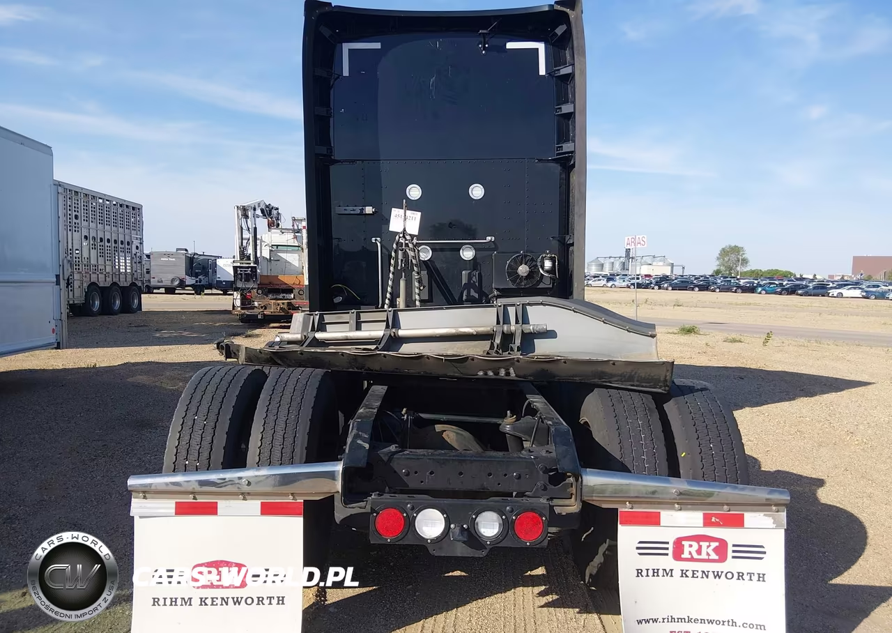2021 Kenworth T680 VIN:1XKYD49X5MJ462539 - 18