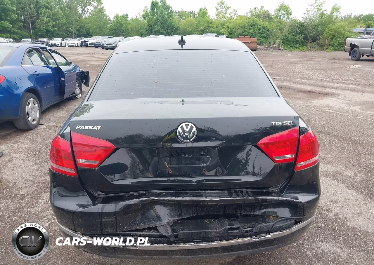 2014 Volkswagen Passat 2.0L Tdi Sel Premium VIN:1VWCN7A3XEC092625 - 16