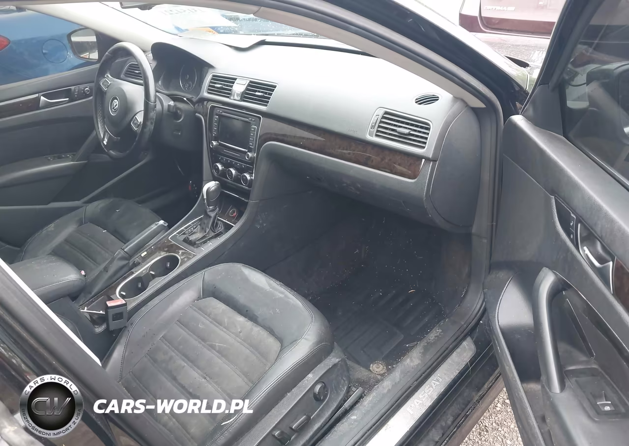 2014 Volkswagen Passat 2.0L Tdi Sel Premium VIN:1VWCN7A3XEC092625 - 5