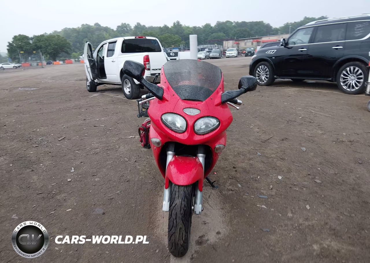 1999 Triumph Motorcycle Sprint St VIN:SMT600FM3XJ080744 - 5