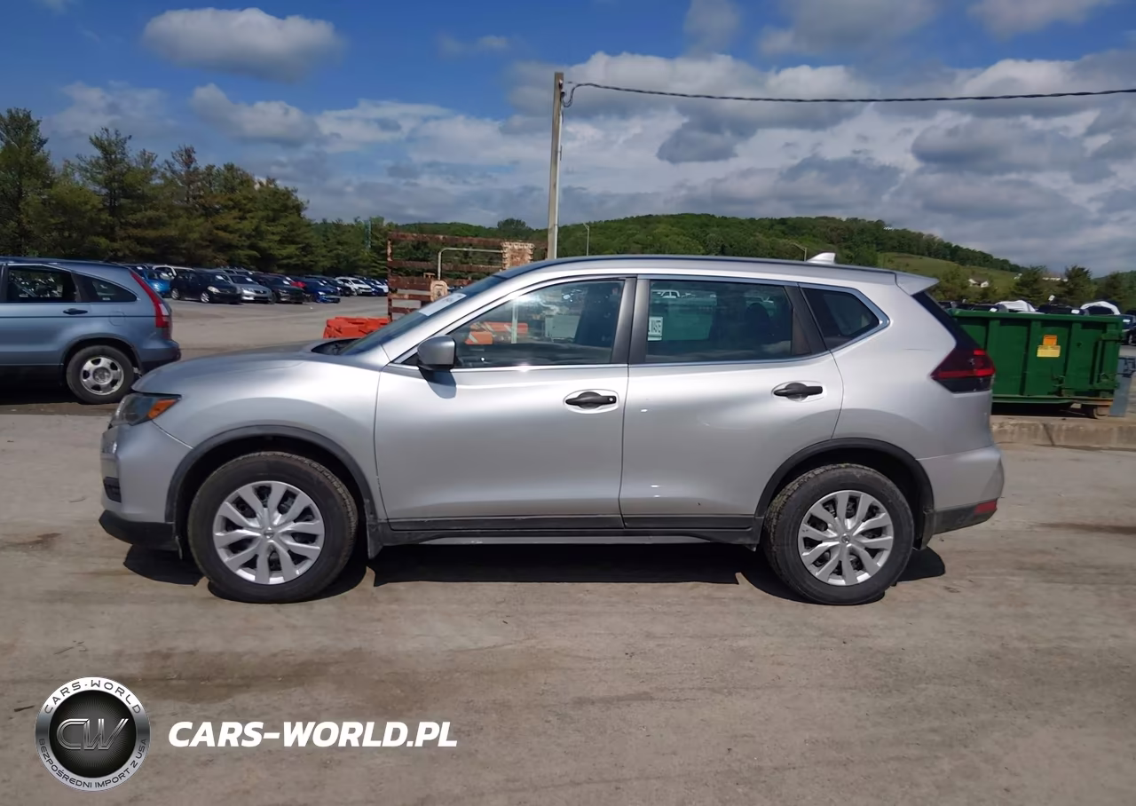 2018 Nissan Rogue S VIN:KNMAT2MV7JP574987 - 14