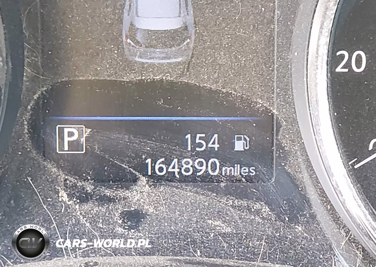 2018 Nissan Rogue S VIN:KNMAT2MV7JP574987 - 15