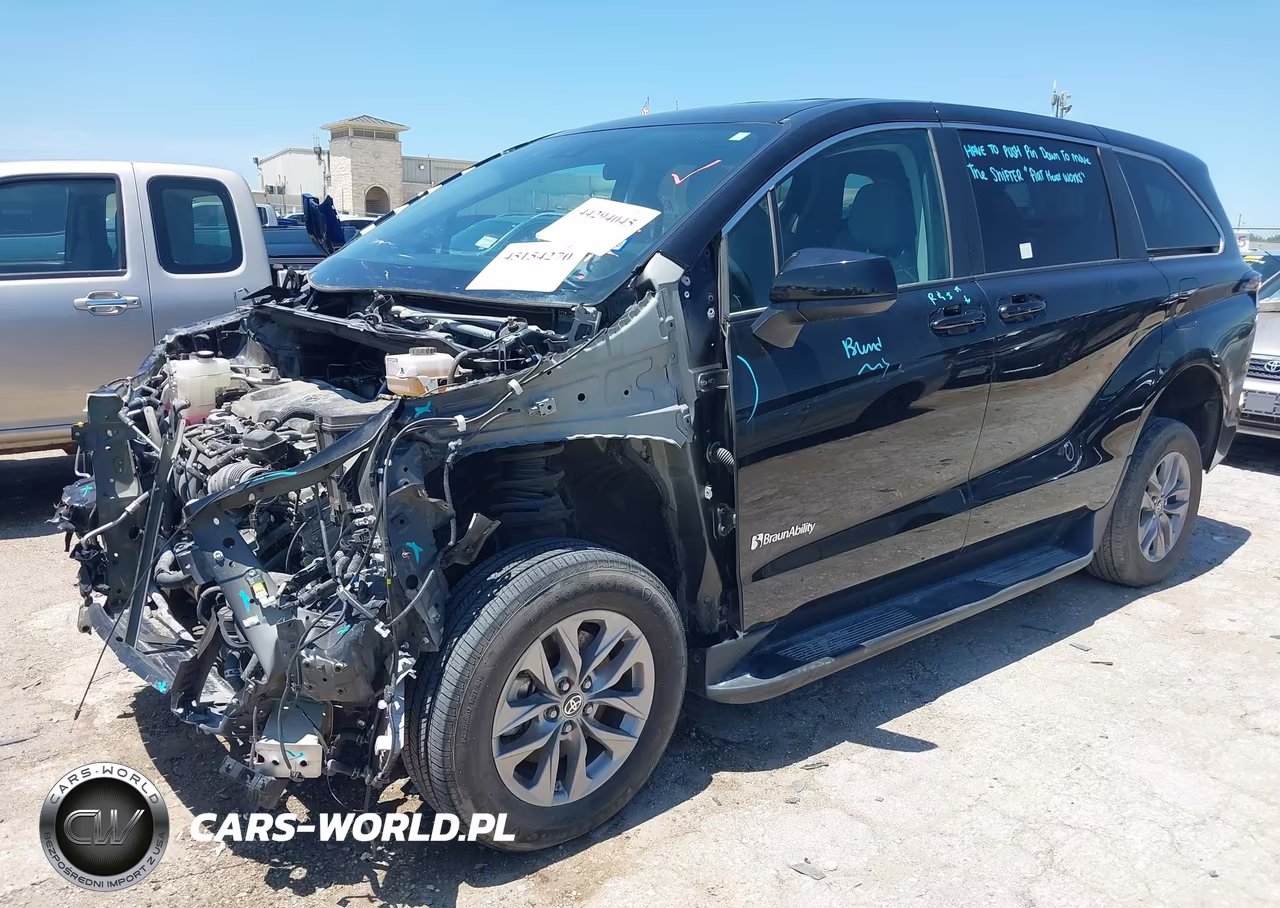 2024 Toyota Sienna Le VIN:5TDKRKEC0RS191572 - 2