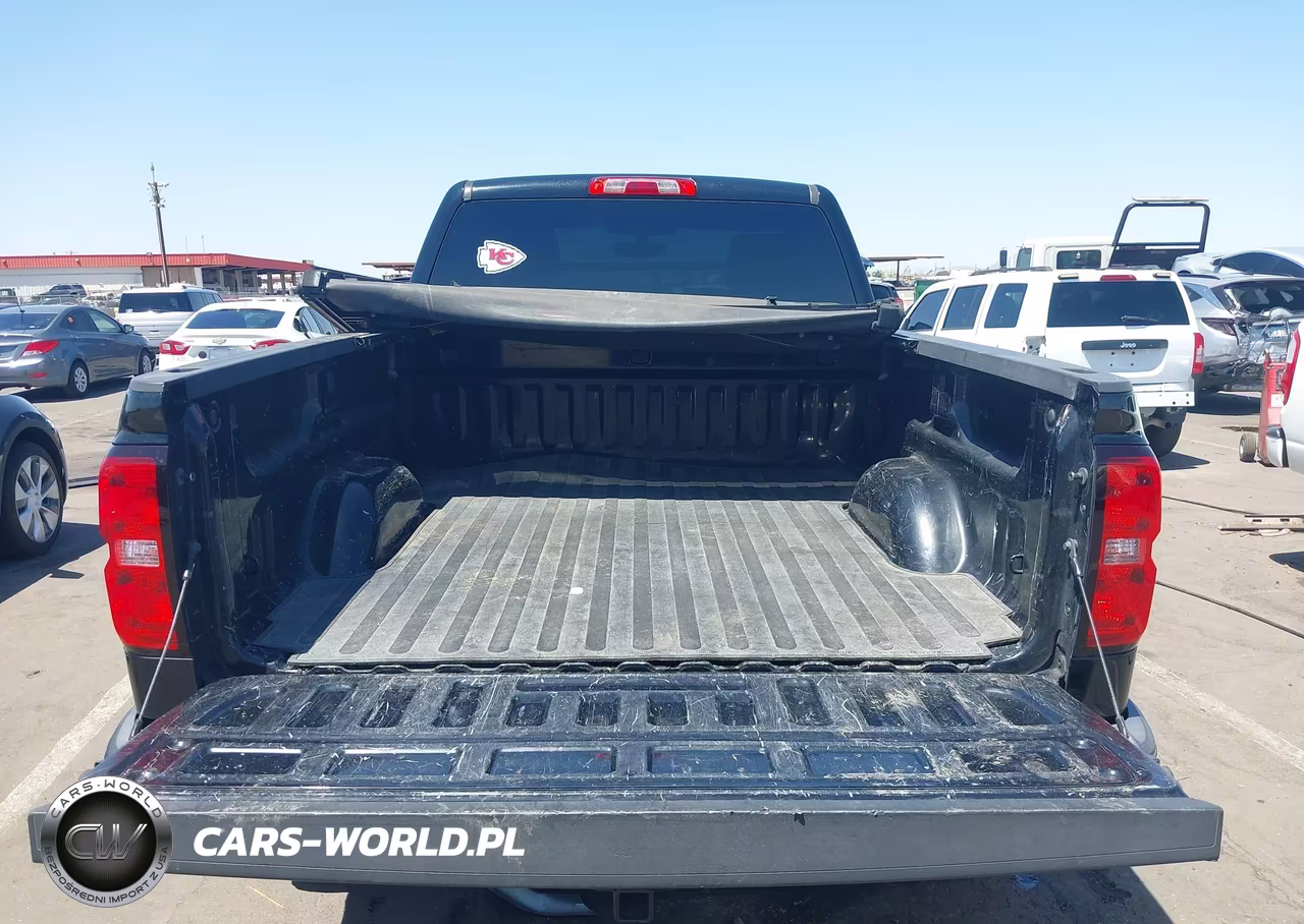 2017 Chevrolet Silverado 1500 Wt VIN:1GCNKNEC5HZ104569 - 8
