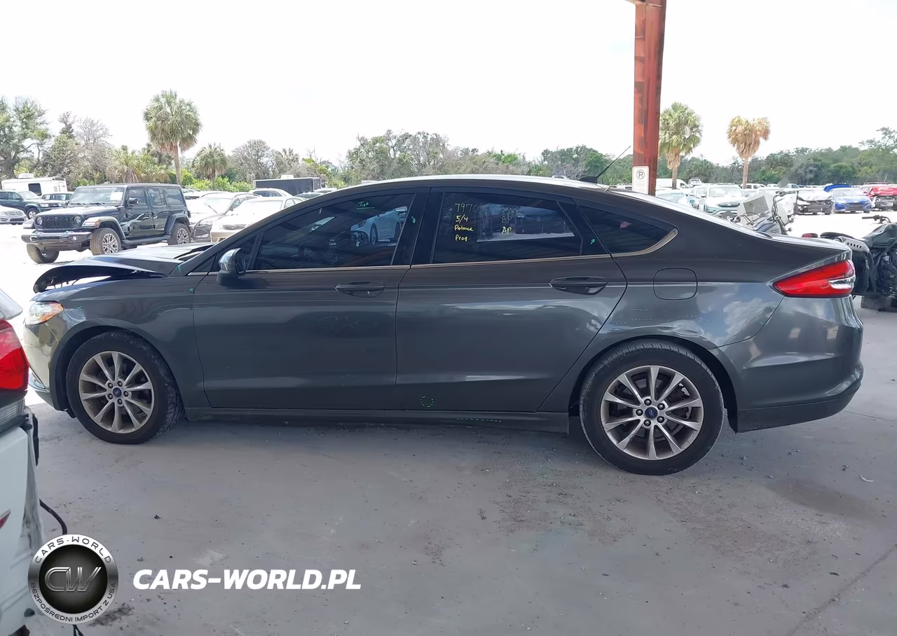 2017 Ford Fusion Se VIN:3FA6P0H73HR160124 - 14