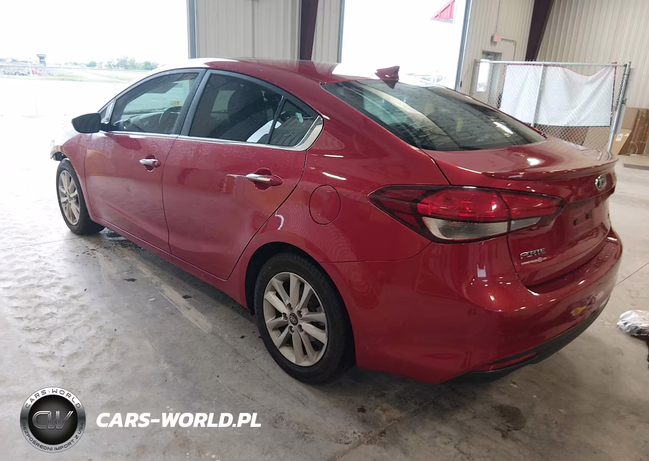 2017 Kia Forte S VIN:3KPFL4A79HE144976 - 3