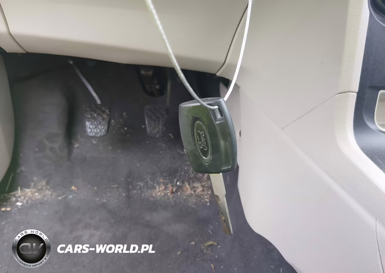 2011 Ford Fiesta S VIN:3FADP4AJXBM169749 - 11