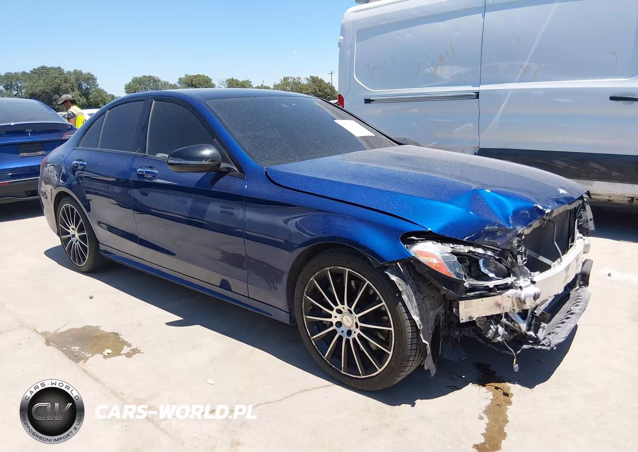 2017 Mercedes-Benz C 300 Sport – zdjęcie 1 z 16