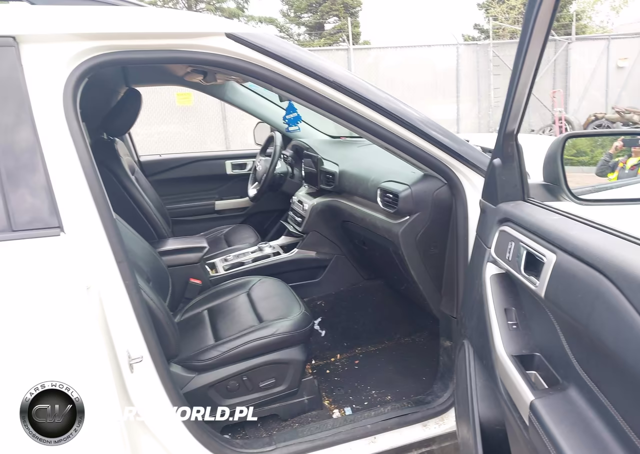 2020 Ford Explorer Xlt VIN:1FMSK8DH3LGC77153 - 5