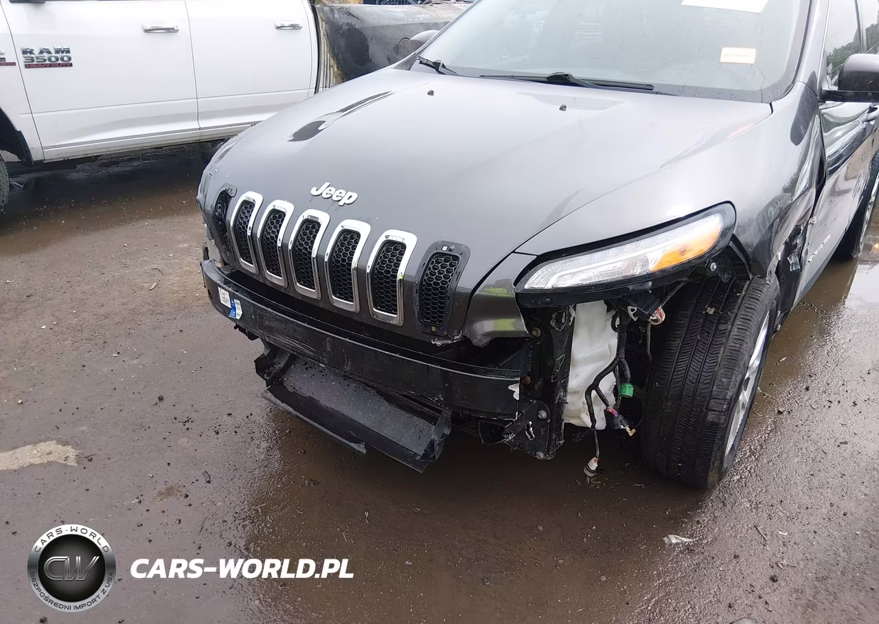 2016 Jeep Cherokee Latitude VIN:1C4PJLCB0GW258200 - 6