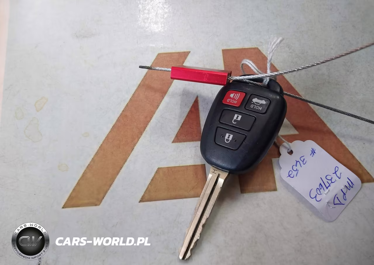 2017 Toyota Corolla Le VIN:5YFBURHE3HP583652 - 11