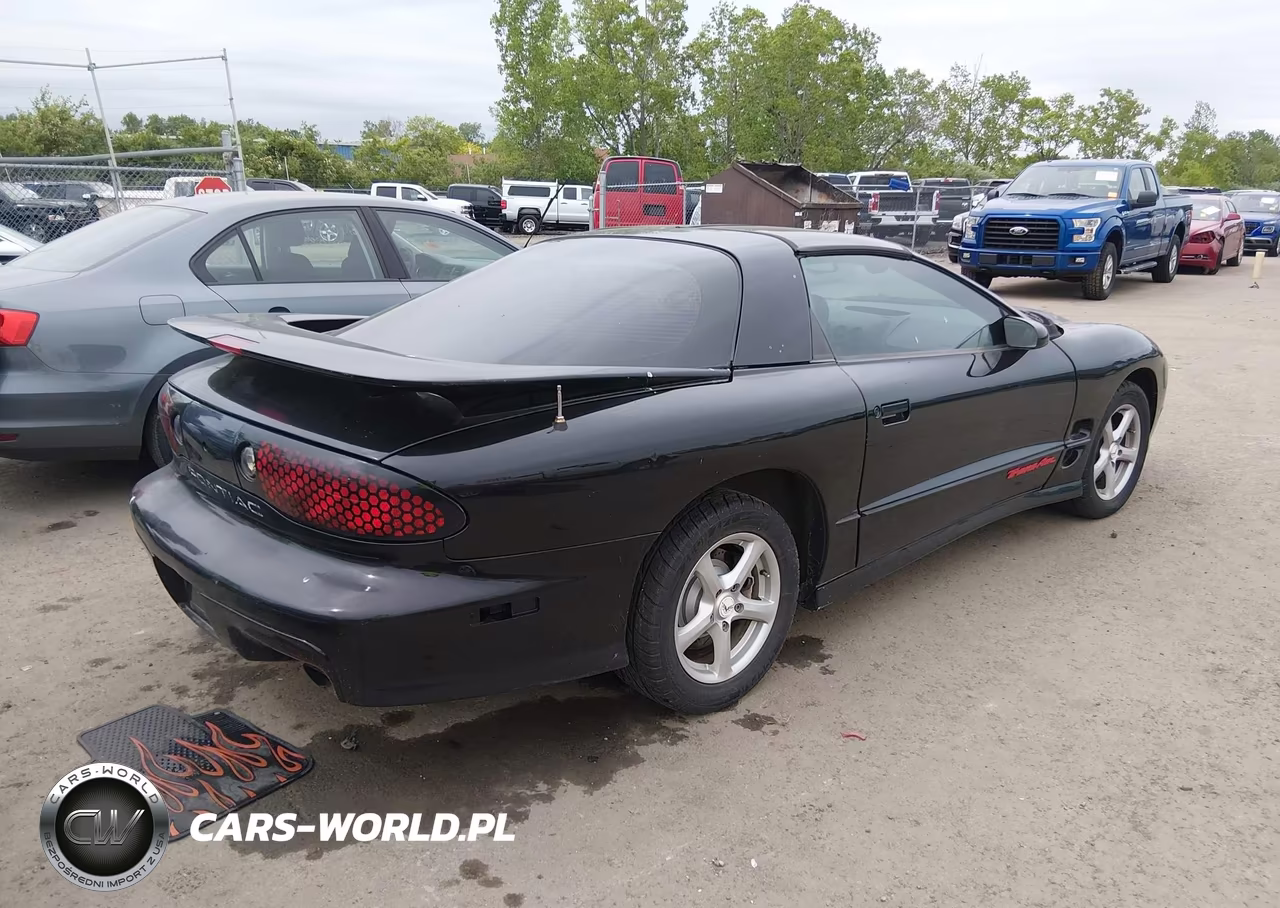 1999 Pontiac Firebird Trans Am VIN:2G2FV22G1X2235523 - 4