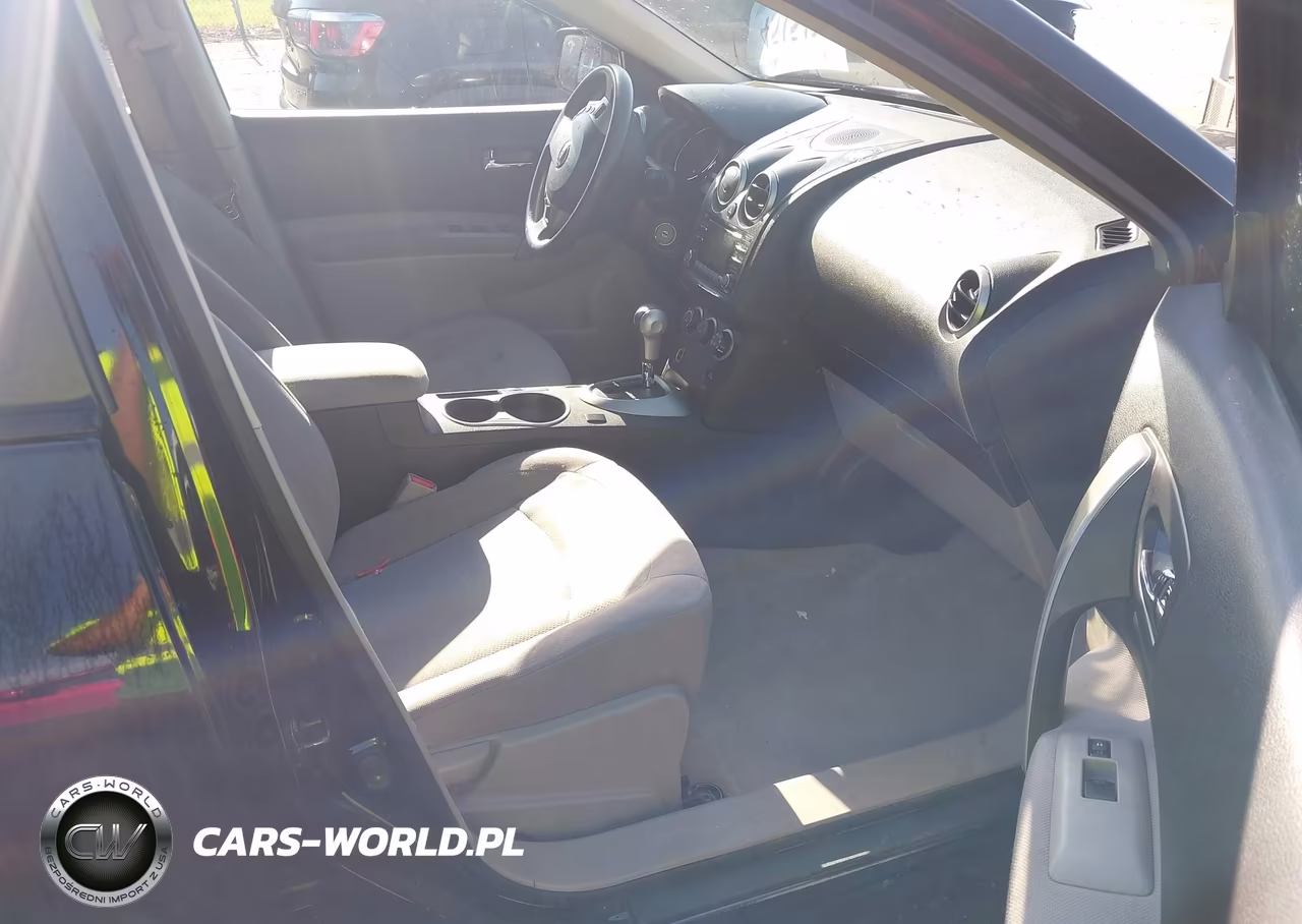 2013 Nissan Rogue S VIN:JN8AS5MT5DW506723 - 5