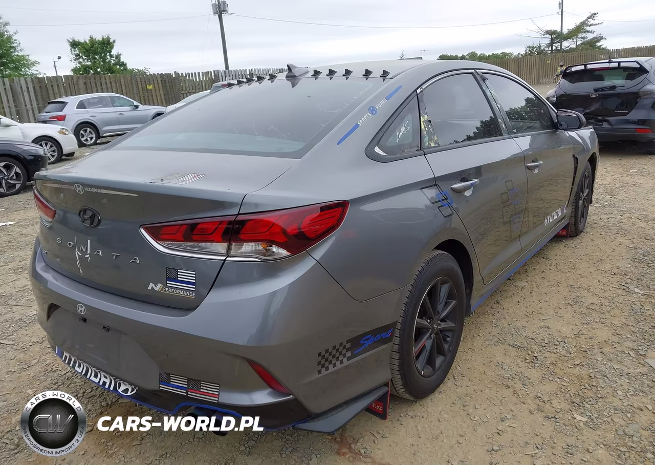 2019 Hyundai Sonata Se VIN:5NPE24AF5KH800129 - 4