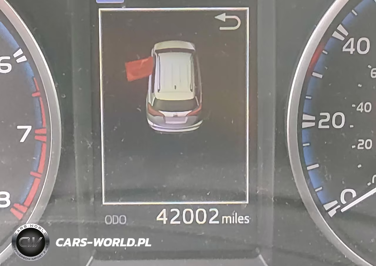 2018 Toyota Rav4 Le VIN:JTMBFREV1JJ206617 - 15
