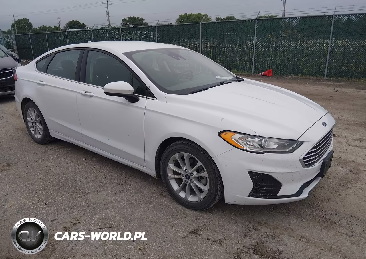 2020 Ford Fusion Se – zdjęcie 1 z 17
