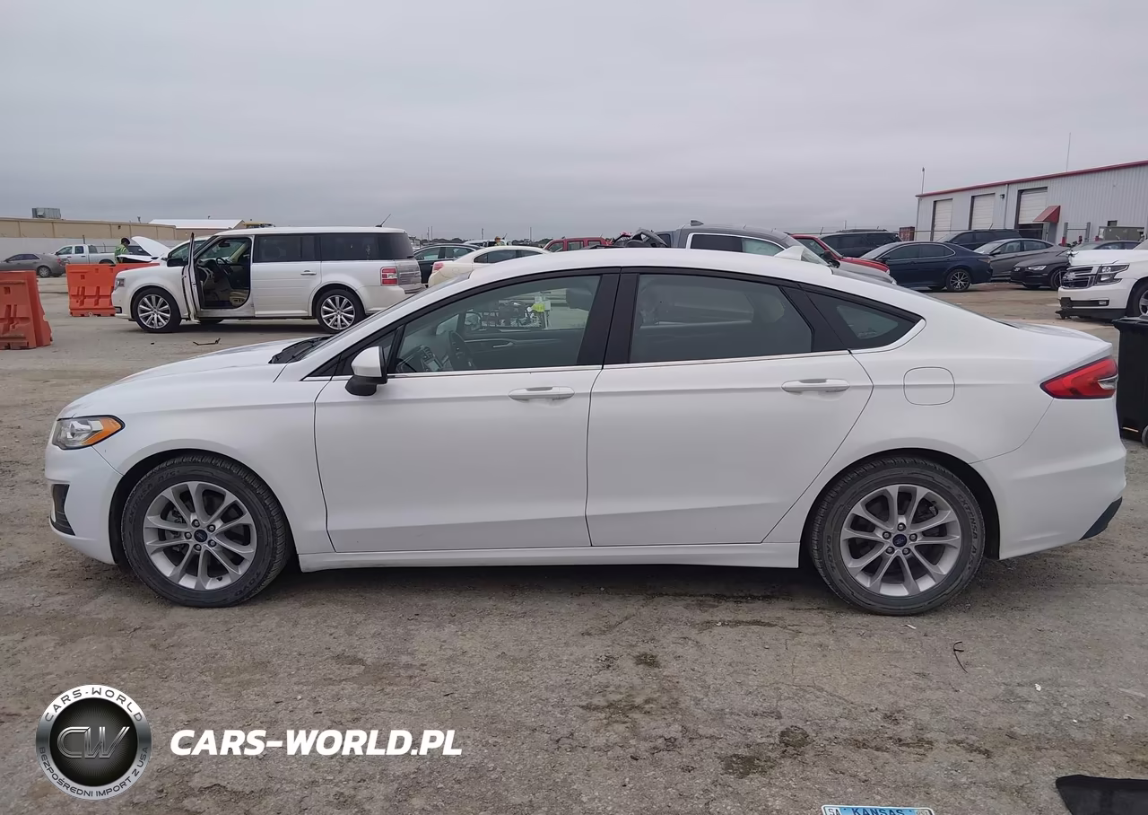 2020 Ford Fusion Se VIN:3FA6P0HD5LR171088 - 15