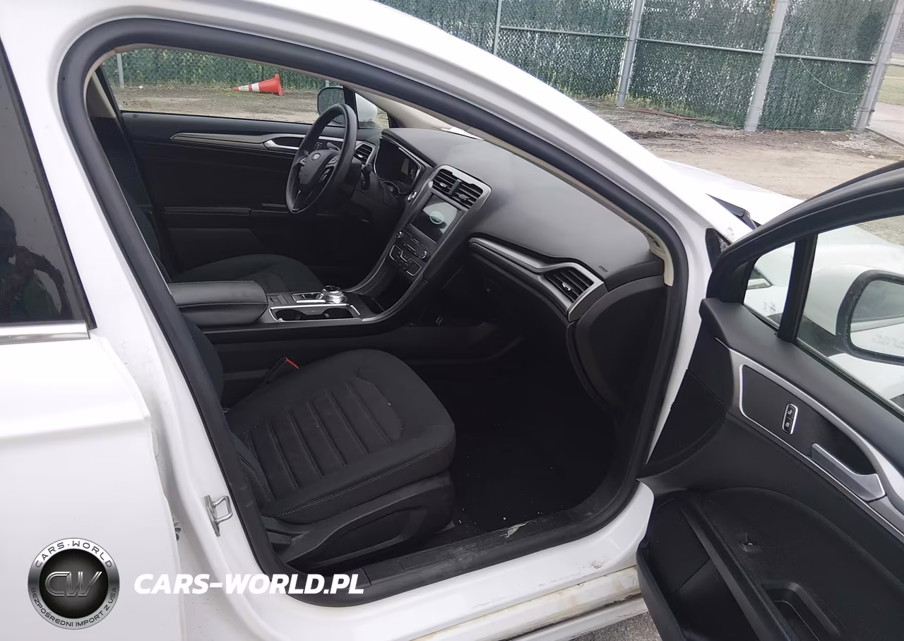 2020 Ford Fusion Se VIN:3FA6P0HD5LR171088 - 5