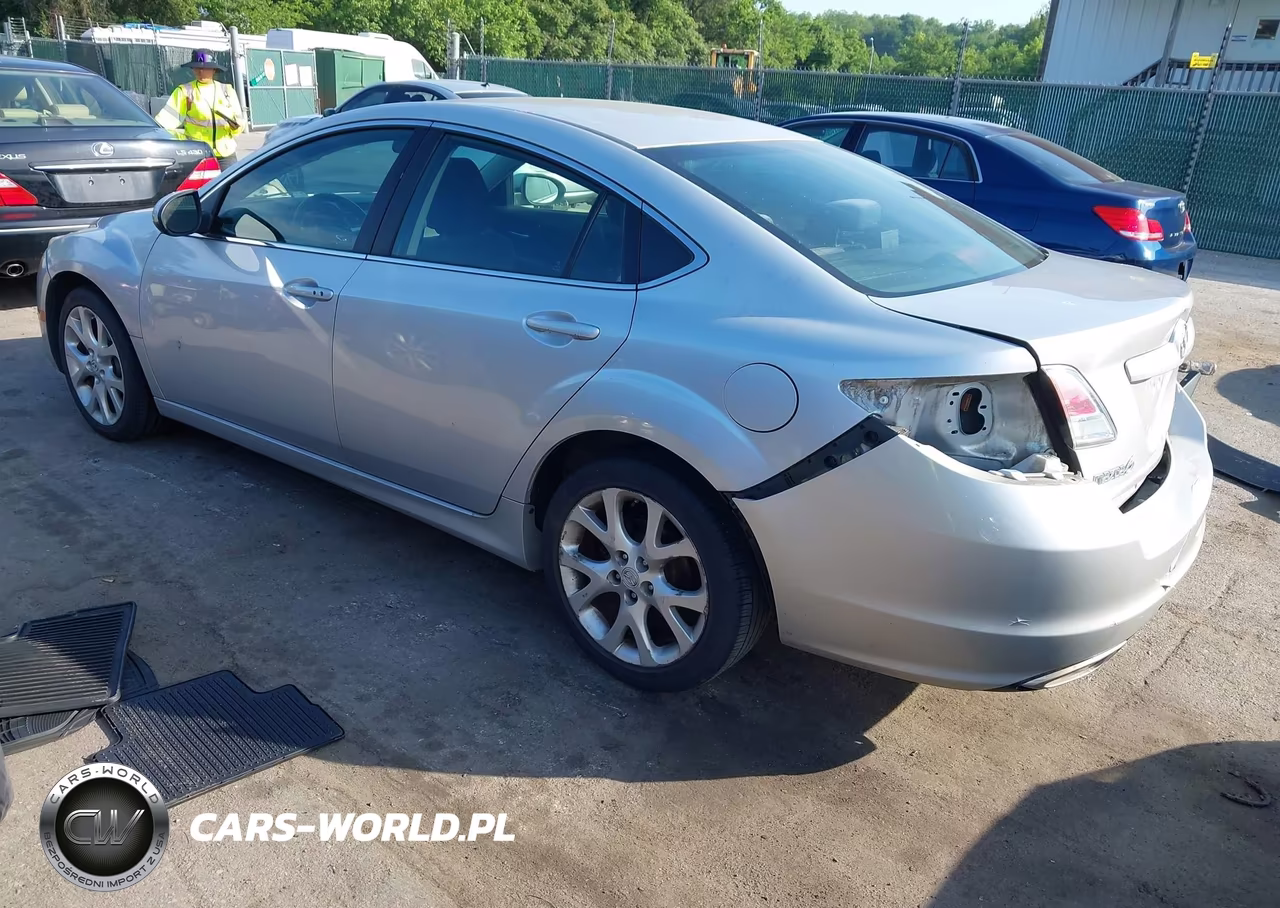2009 Mazda Mazda6 S Touring VIN:1YVHP82B895M25830 - 3