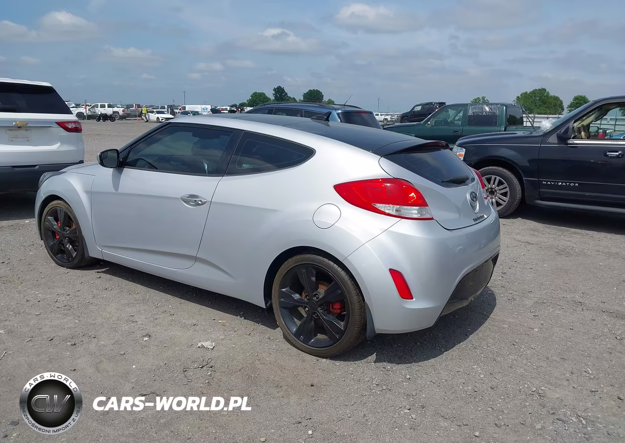 2017 Hyundai Veloster Value Edition VIN:KMHTC6AD5HU314767 - 3