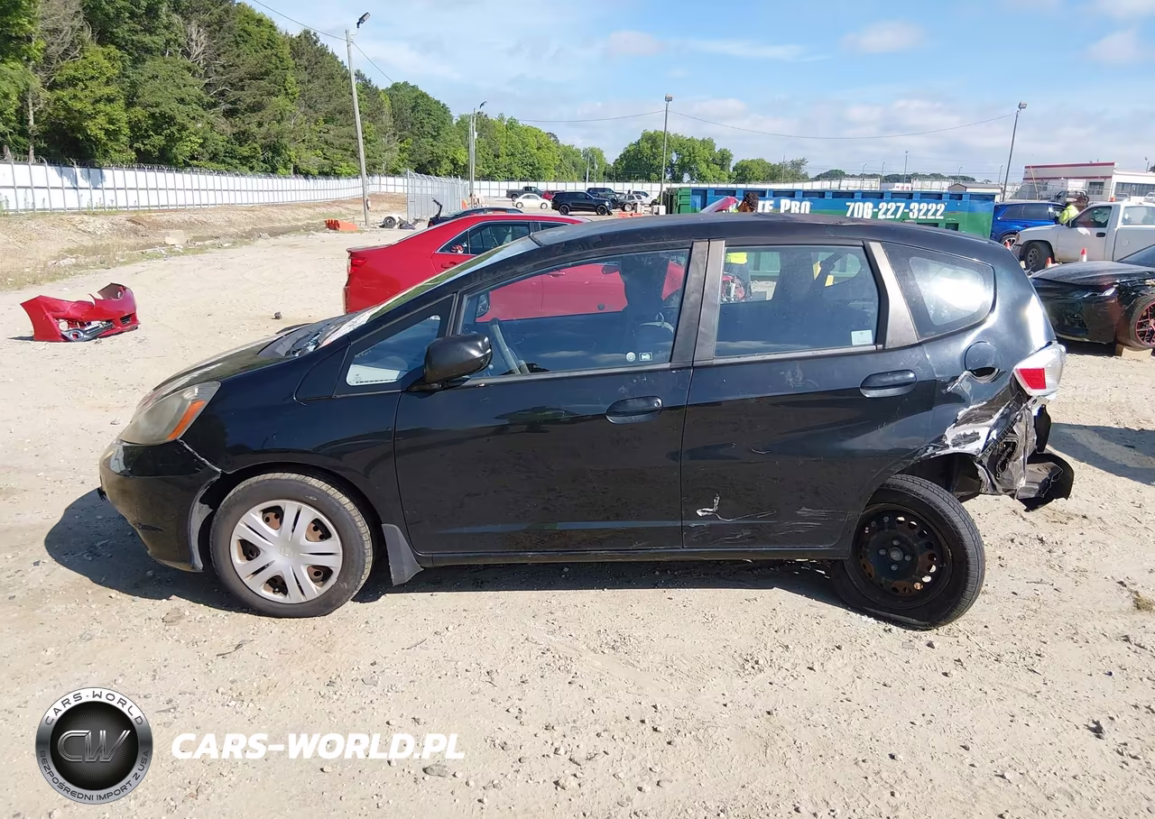 2010 Honda Fit VIN:JHMGE8H24AC038186 - 14