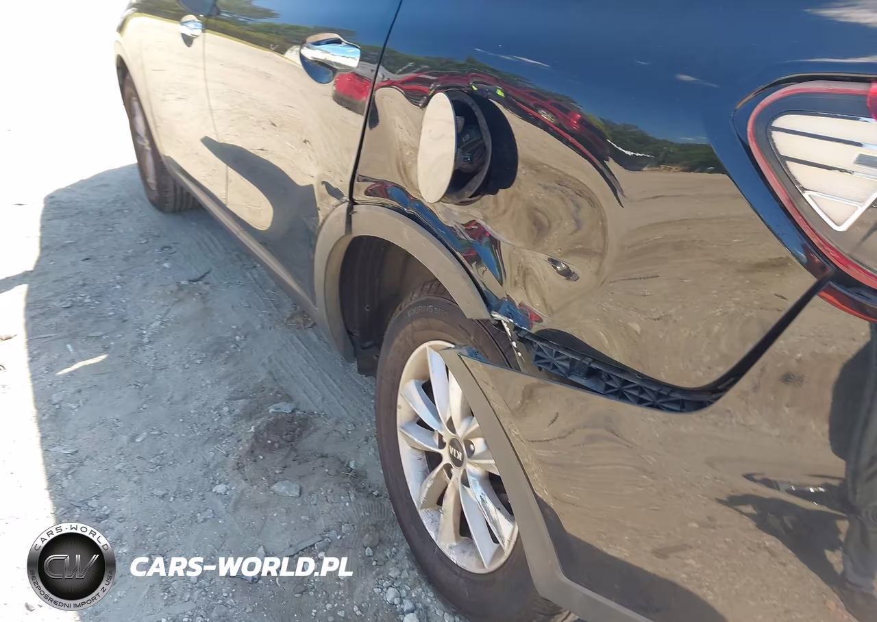 2019 Kia Sorento 2.4L L VIN:5XYPG4A31KG591947 - 6