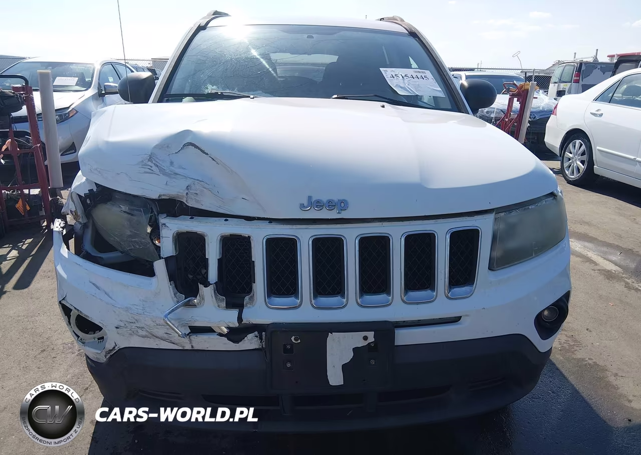 2014 Jeep Compass Sport VIN:1C4NJCBA6ED536137 - 12