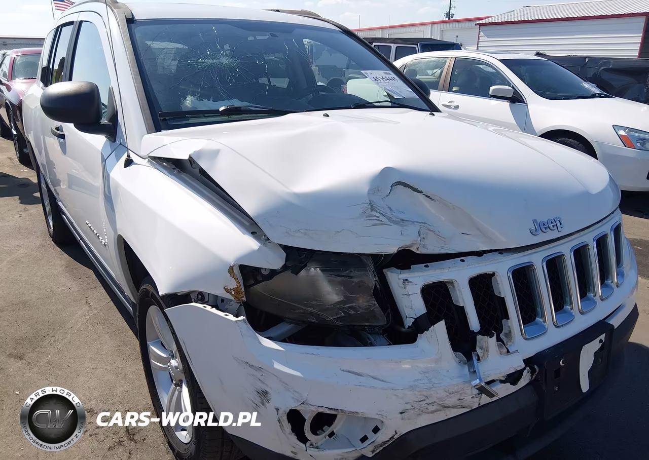 2014 Jeep Compass Sport VIN:1C4NJCBA6ED536137 - 6