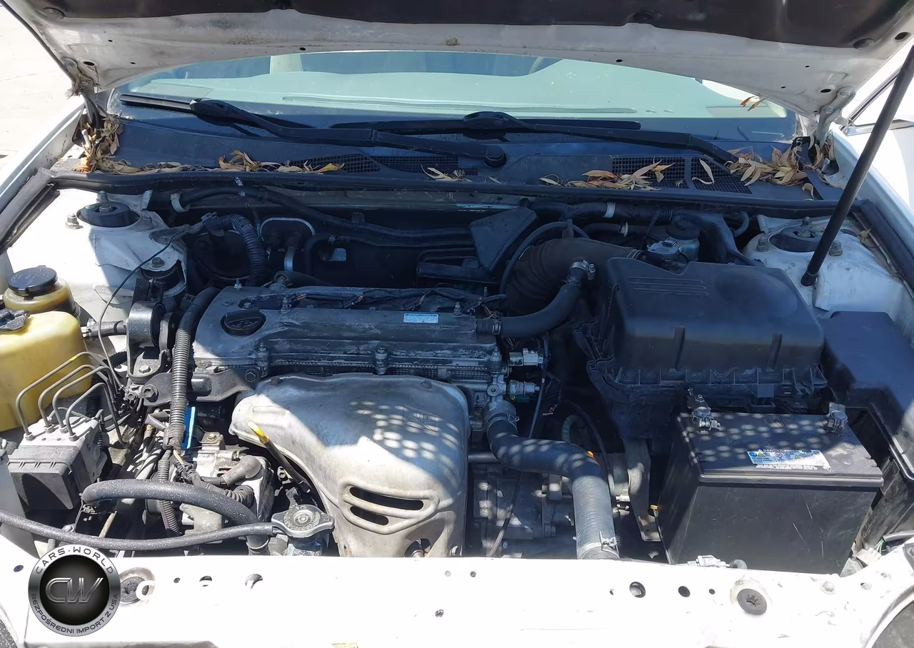 2002 Toyota Camry Le VIN:JTDBE30K920055322 - 10