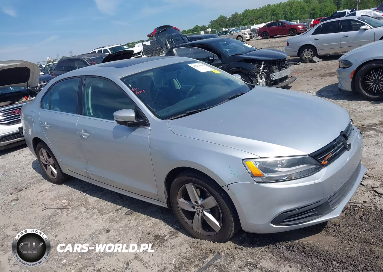 2013 Volkswagen Jetta 2.0L Tdi – zdjęcie 1 z 16