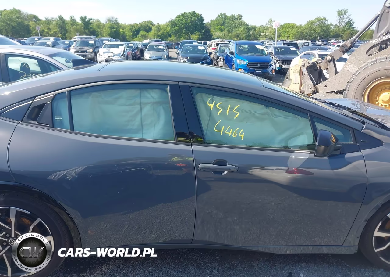 2024 Toyota Prius Prime Xse VIN:JTDACACU8R3031900 - 14