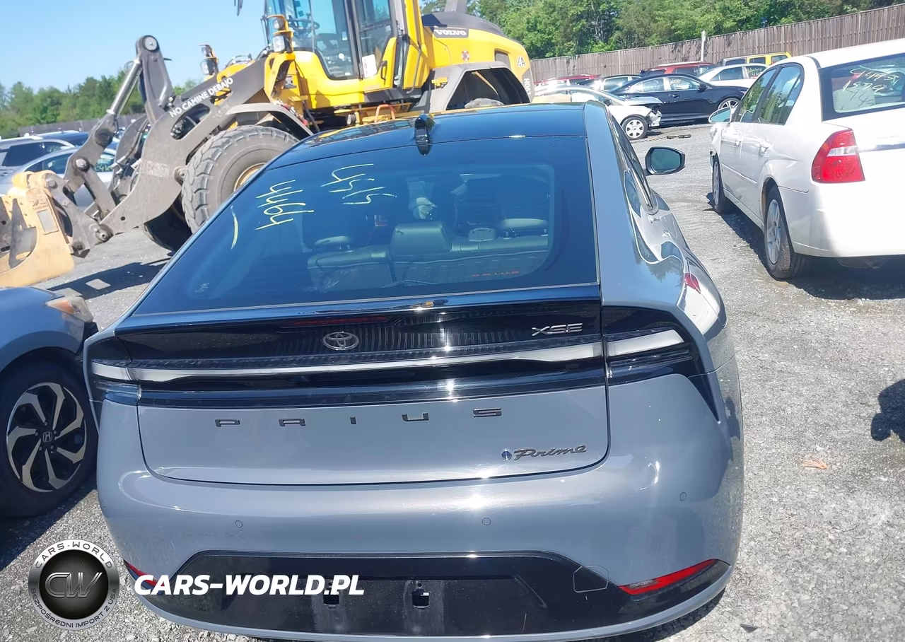 2024 Toyota Prius Prime Xse VIN:JTDACACU8R3031900 - 17