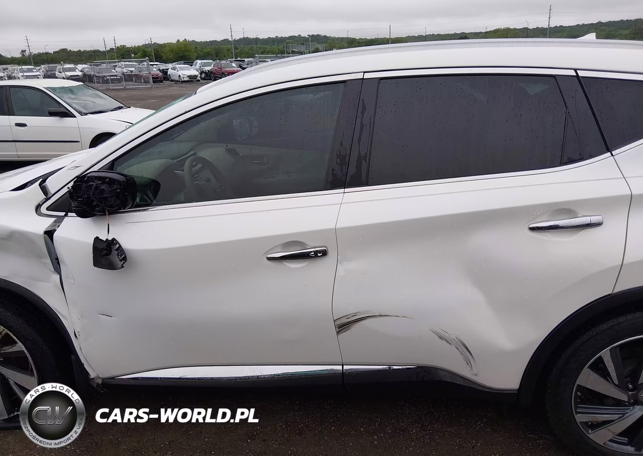 2015 Nissan Murano Platinum VIN:5N1AZ2MG7FN211622 - 14