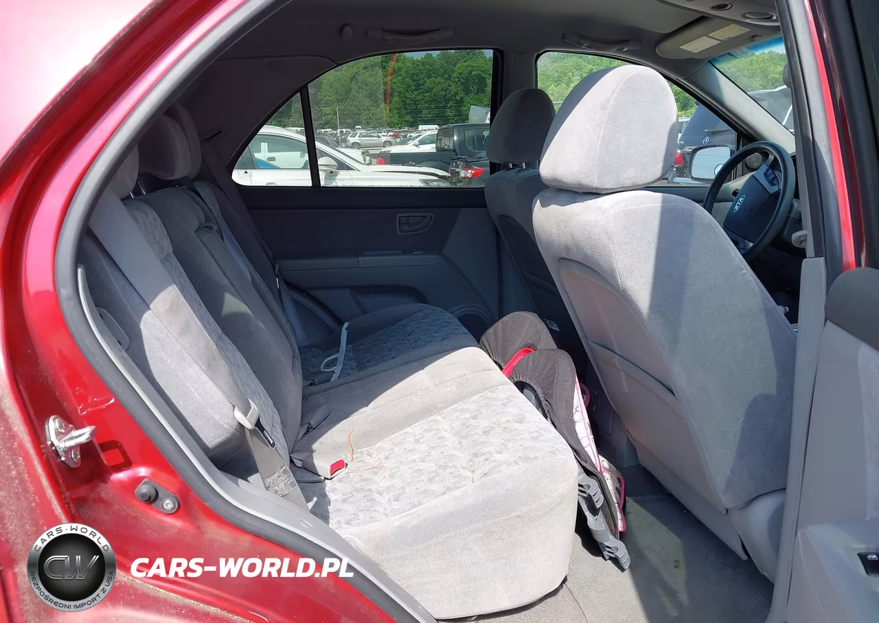 2008 Kia Sorento Lx VIN:KNDJD735685803046 - 8